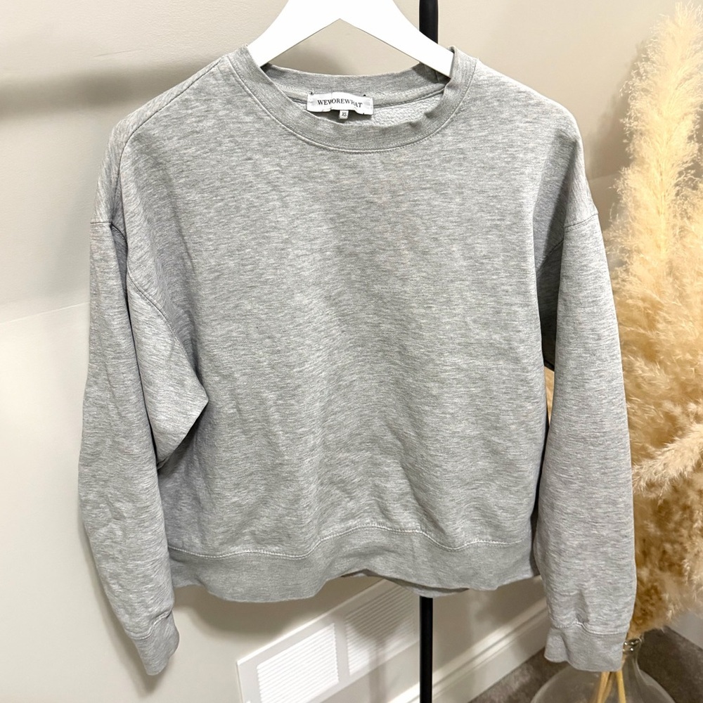 Revolve WeWoreWhat Grey Crewneck Sweatshirt | Minimalist Pullover